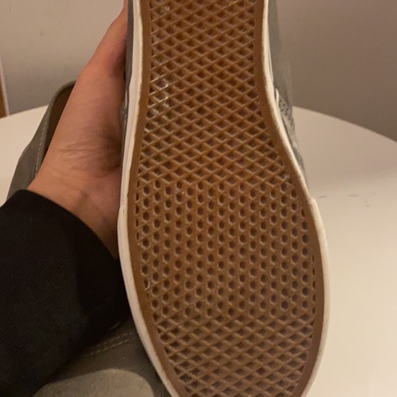 Women’s Vans - Picture 3 of 3